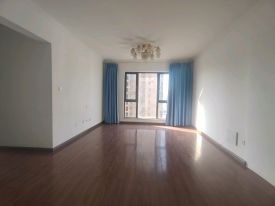 昆百大国际派小区租房，一室一厅, 东南 