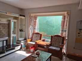 启鸿假日城市小区租房，两室两厅, 正南启