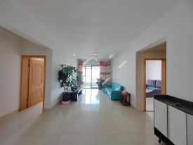 昆明广场中央B区小区租房，两室两厅, 空